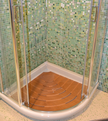 Semicircular shower footboard in marine plywood